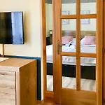 Apartment Golden Wood *