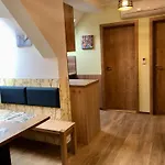 Golden Wood Apartment